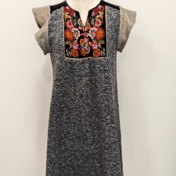 THML Gray tapestry styled dress - Picture 1 of 5